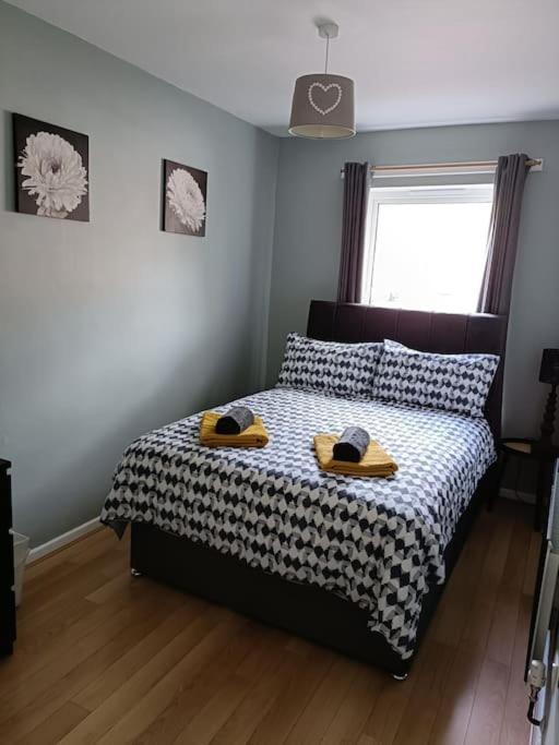 Апартаменты Location! 2 Bed Centre With Free Parking Белфаст